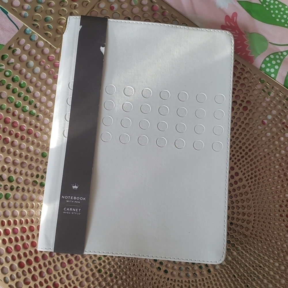 HALLMARK notebook / planner with pen. NEW